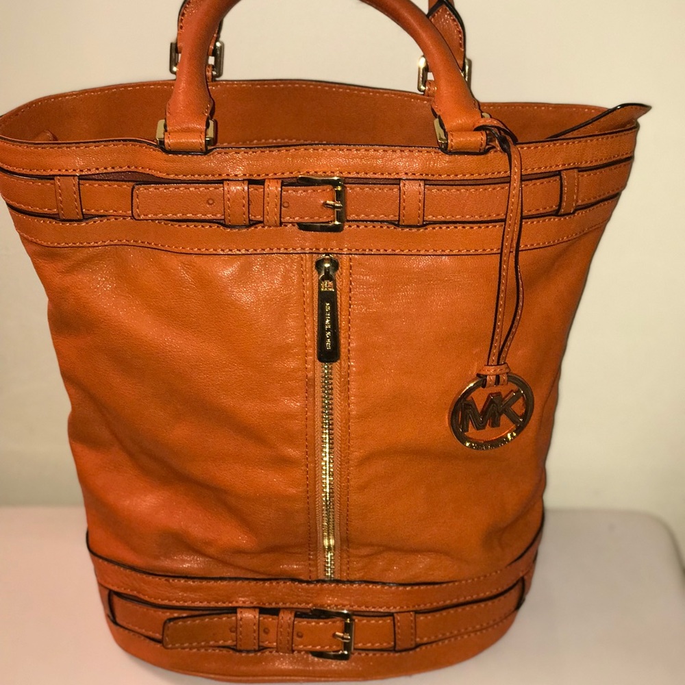 Michael Kors purse
